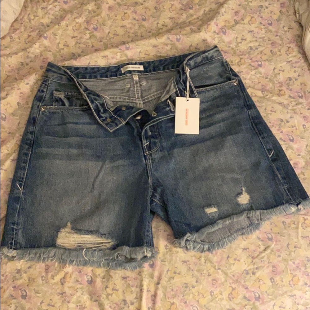 Good American distressed jean shorts